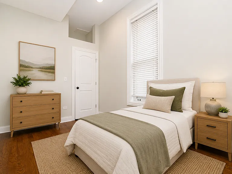 934 W Newport Ave #3 — Photo 8