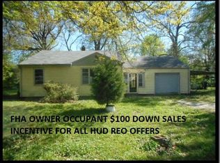 1714 W Scott St, Springfield, MO 65802