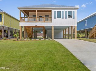 137 Miramar Ave, Biloxi, MS 39530