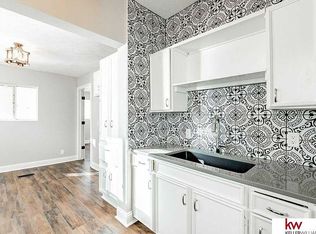 902 N 49th Ave APT 3, Omaha, NE 68132