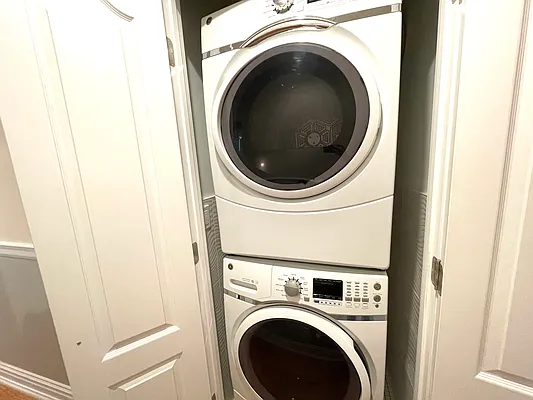 Rented by Douglas Elliman | media 13