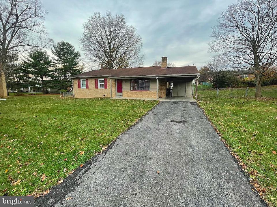 17600 Forest Glen Cir, Hagerstown, MD 21740 Zillow
