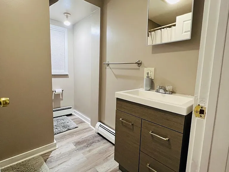 28 Chapel St #1 — Photo 17