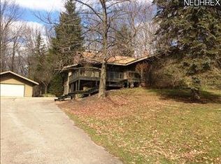 133 Powers Rd, Bedford, OH 44146