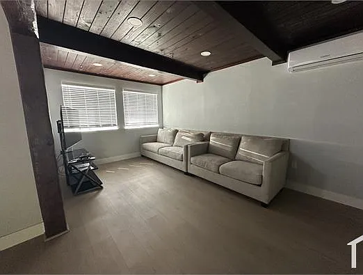 2680 Grove Ave — Photo 2