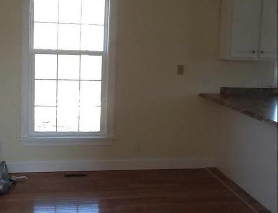 5th image of 1147 Bluewater Dr
