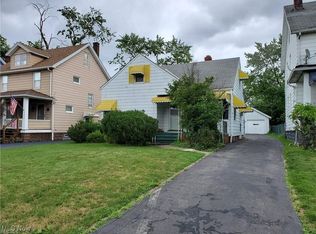 5237 Clement Ave, Maple Heights, OH 44137