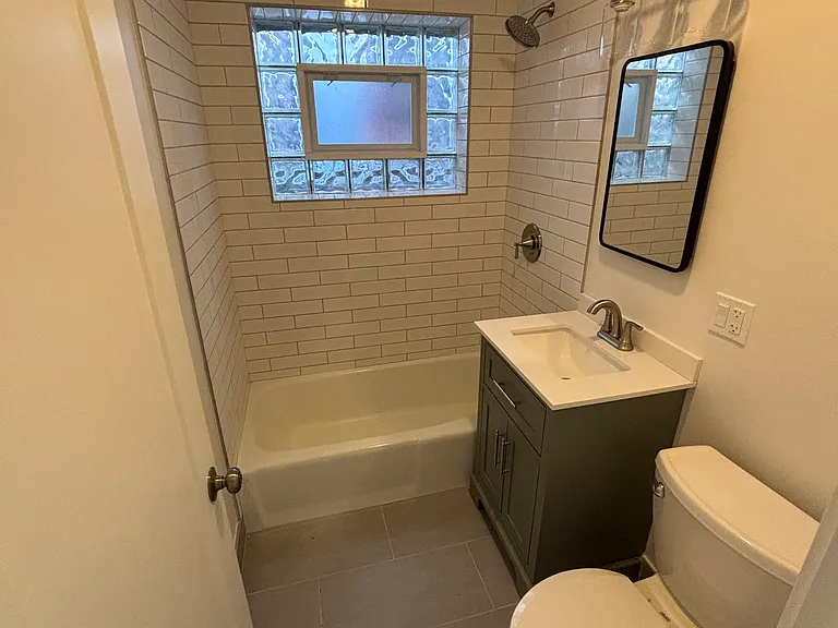 3072 N Davlin Ct #2 — Photo 5