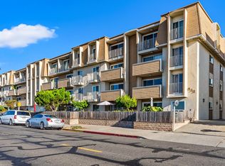 933 Shore Line Dr #208, Alameda, CA
