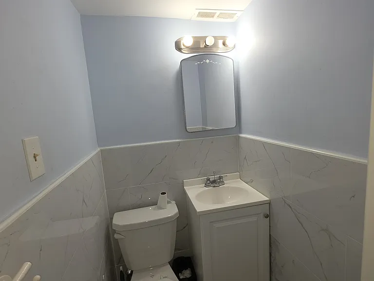 9058 Convent Ave — Photo 11