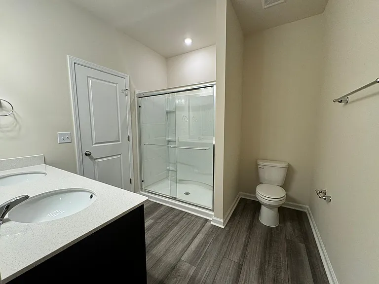 512 Campbell Rdg — Photo 8