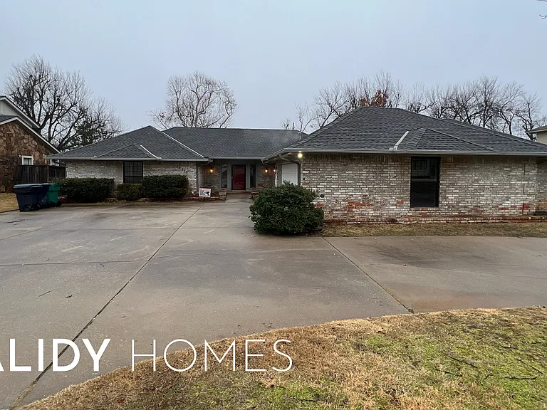 12510 Maple Ridge Rd — Photo 1