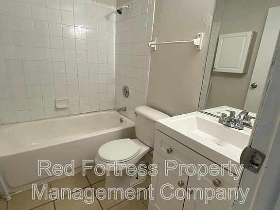 5th image of 1424 SE 11th St