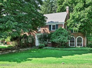 181 Pinewoods Ave, Troy, NY 12180