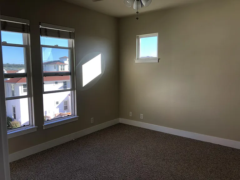2216 Leinberger Ln — Photo 9