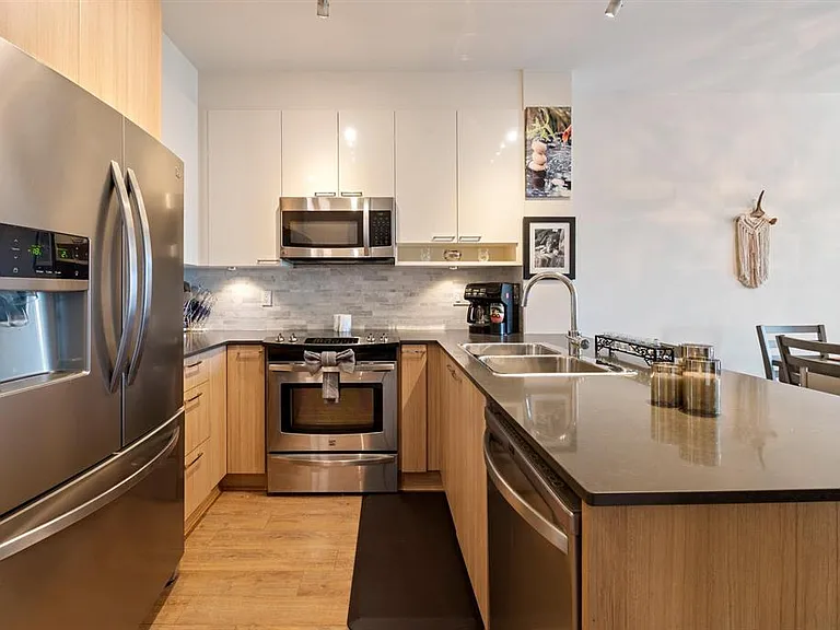 202 Lebleu St #202 — Photo 11