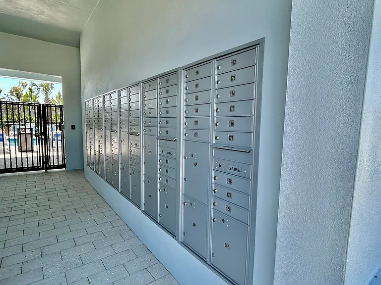3542 NW Solange Ct — Photo 40
