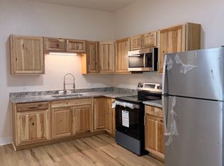 19 Mechanic St #2R, Spencer, MA 01562