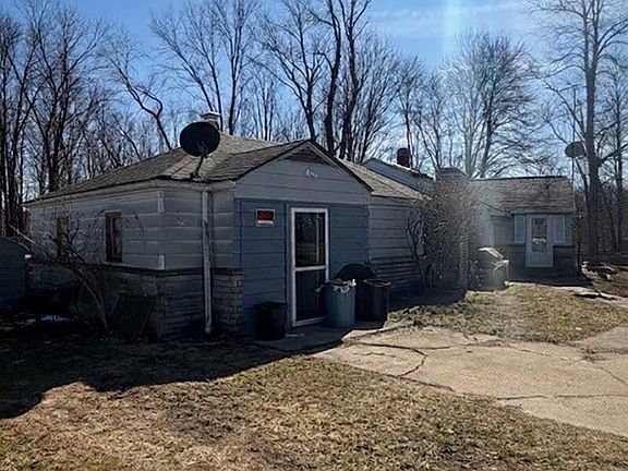 3rd image of 18821 Brownsville Rd