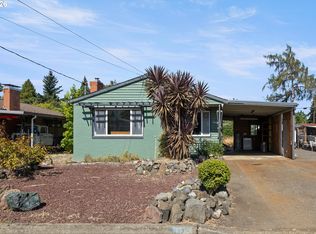 324 W Berdine St, Roseburg, OR 97471