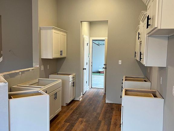 5th image of 5855 S Sara Ann Dr