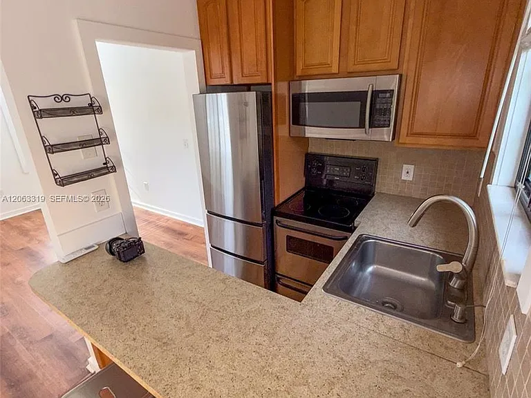 1222 Salzedo St #4 — Photo 5