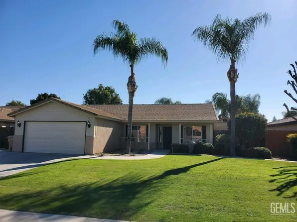 5311 Basilicata Dr, Bakersfield, CA 93308