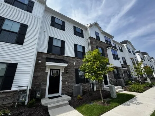 114 Bergen St, Hackettstown Town, NJ 07840
