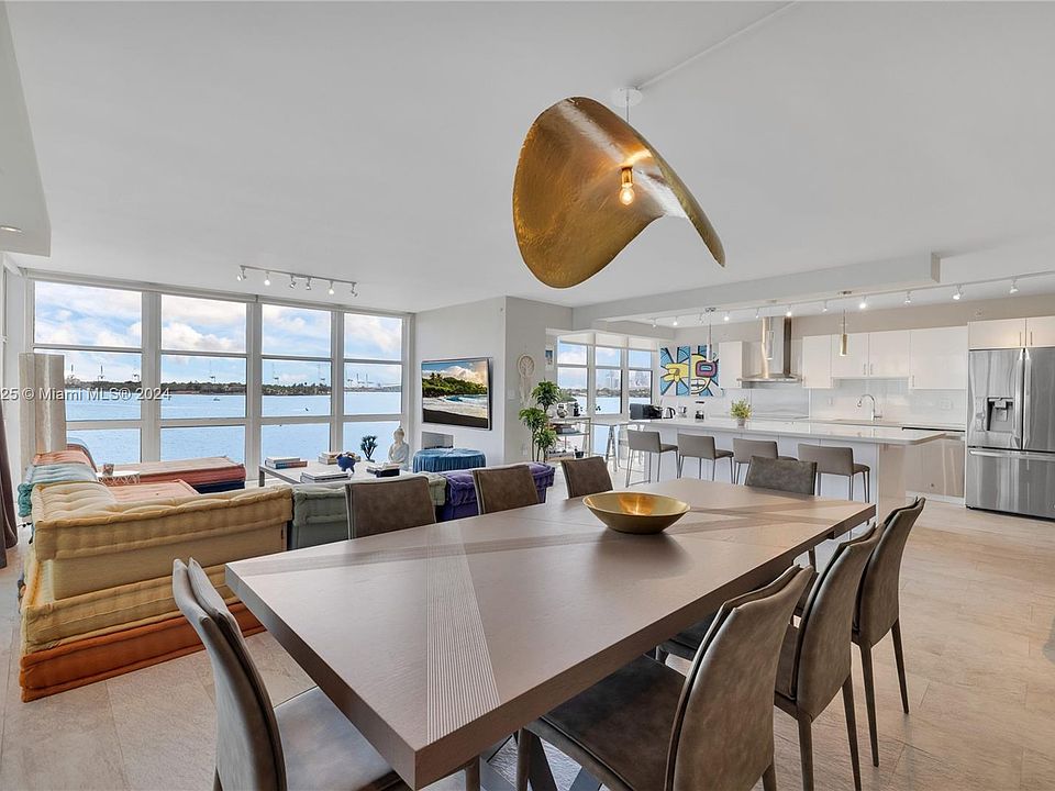 1st image of 9 Island Ave APT 508