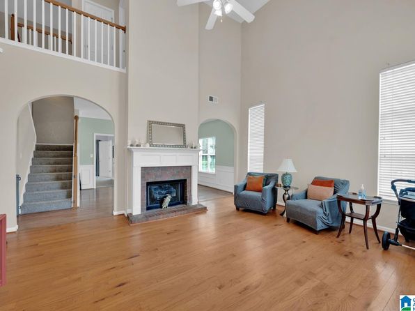 250 Dawns Way, Trussville, AL 35173
