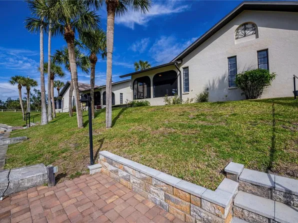 365 Englewood Isles Pkwy, Englewood, FL 34223