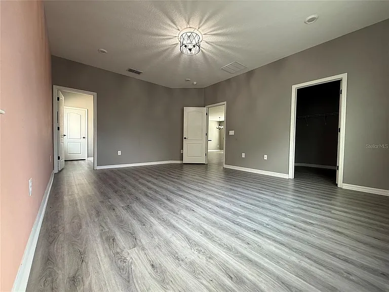10638 Laguna Plains Dr — Photo 33