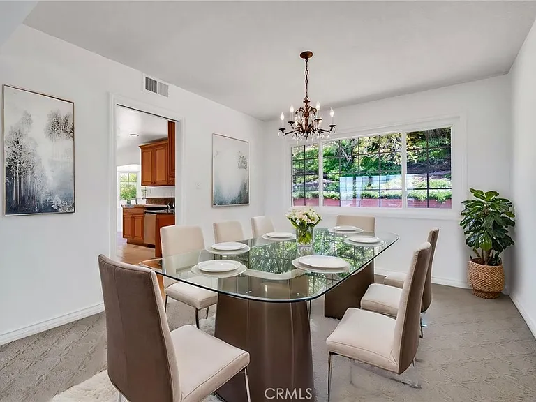 3675 Vigilance Dr — Photo 10