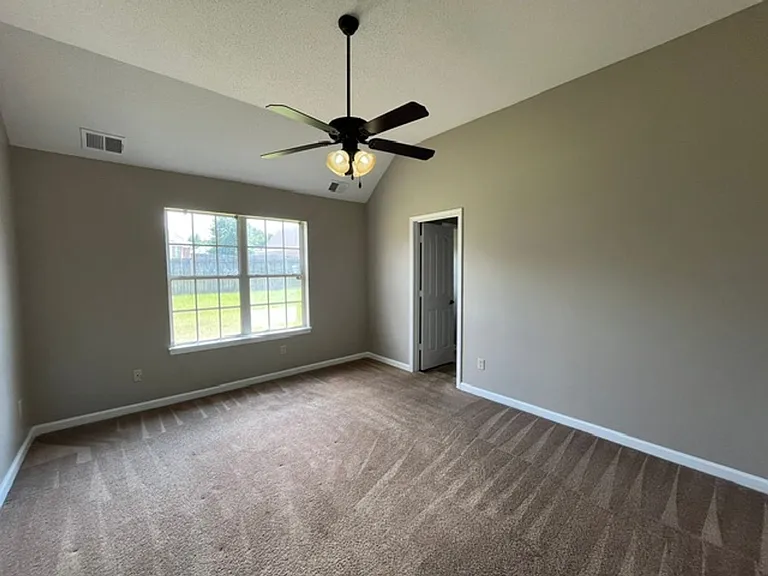 4305 Carroll Dr — Photo 7