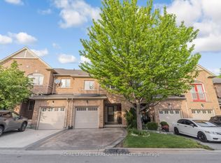 7 Bamboo Grv, Brampton, ON L6R 0L9