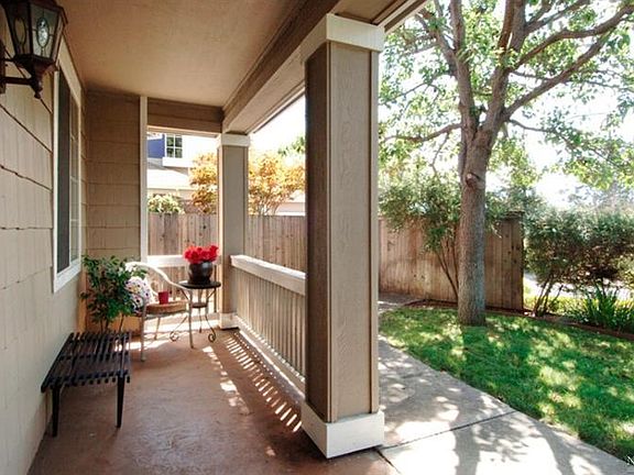 3rd image of 1185 Brighton View Cir