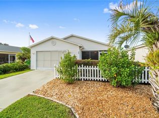489 Hildalgo Dr, The Villages, FL 32159