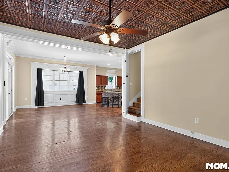 1040 Sharpe Ave — Photo 6