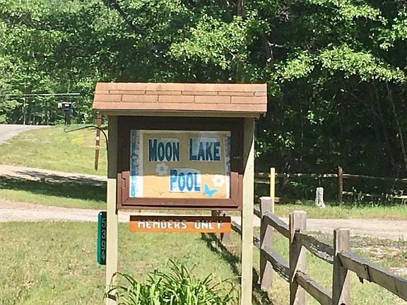 4th image of 5361 Woodridge Dr Lot 32 & 33