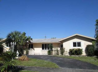 5209 Adams St, Hollywood, FL 33021