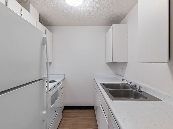 5th image of 1405 Lewis St #A2cadb234