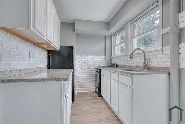 11 Sunship Rd — Photo 5