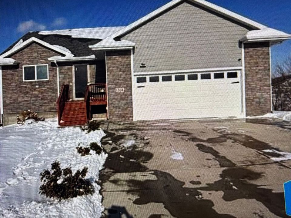 1st image of 1304 N Archer Dr