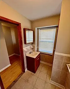 1599 Retreat St — Photo 13