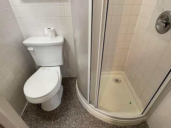 5th image of 155-21 Cherry Ave Floor 1