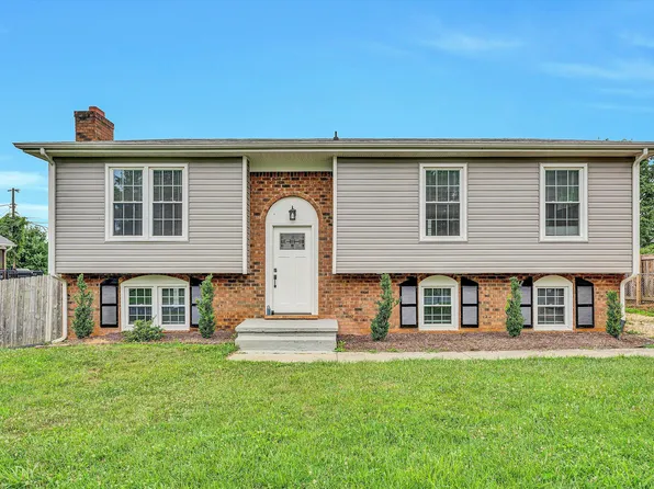 4332 Cordell Dr, Roanoke, VA 24018