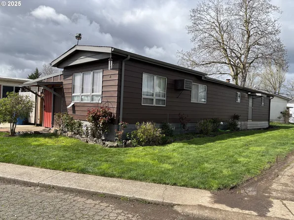 1999 Jansen Way Unit 23, Woodburn, OR 97071