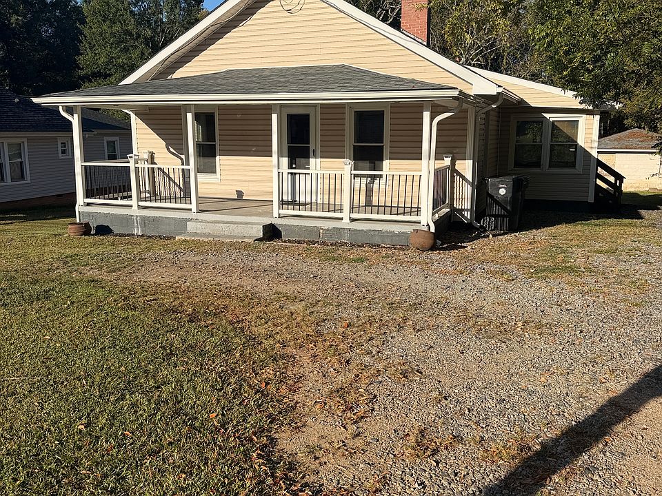 1st image of 932 Old Charlotte Rd