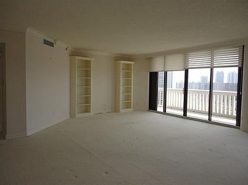 4th image of 2000 Island Blvd APT 2102