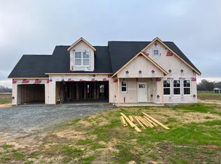 975 Eugene Jernigan Rd, Dunn, NC 28334